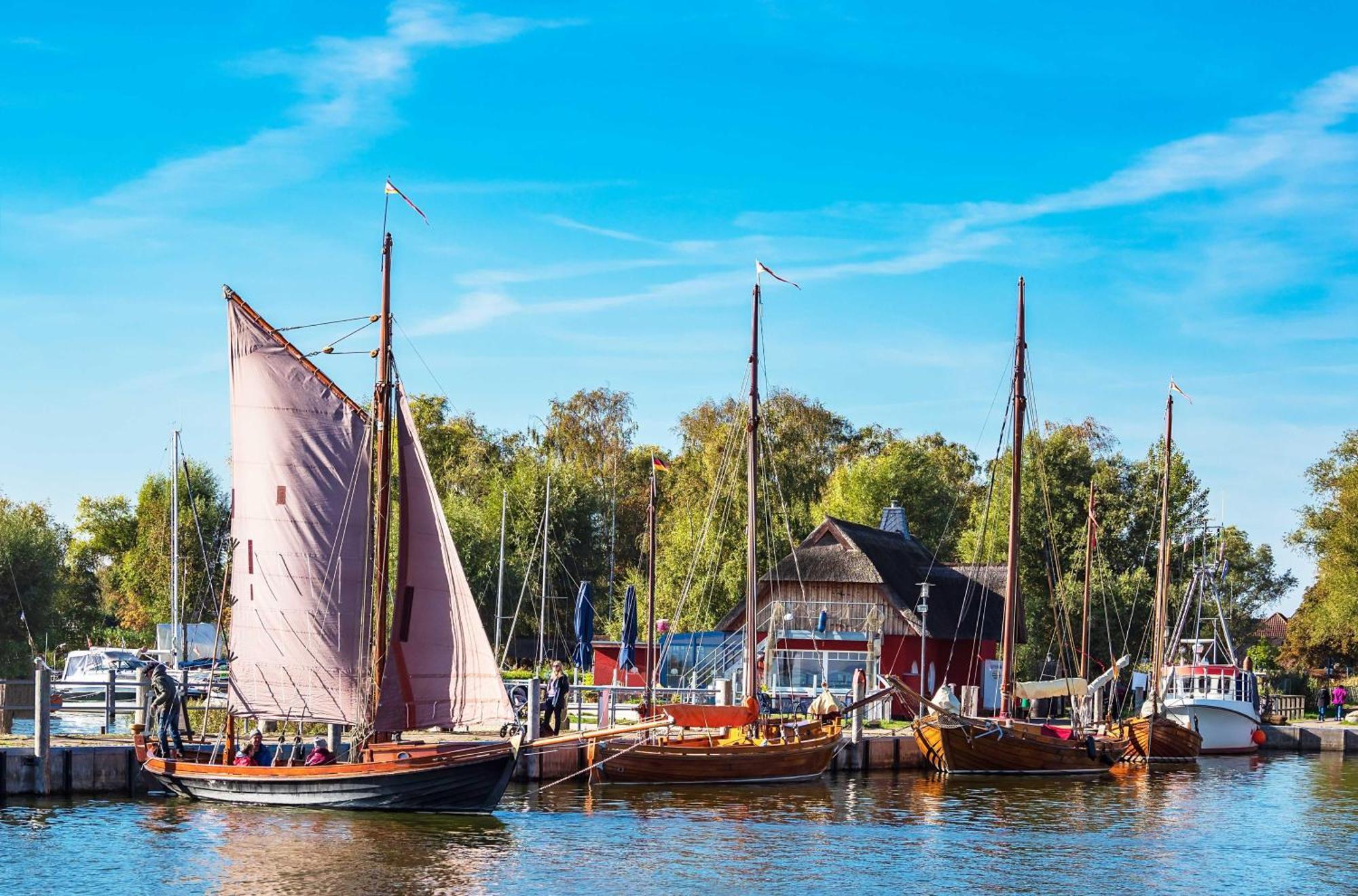 Wiesenkieker Am Ostseestrand Wustrow  Exterior photo